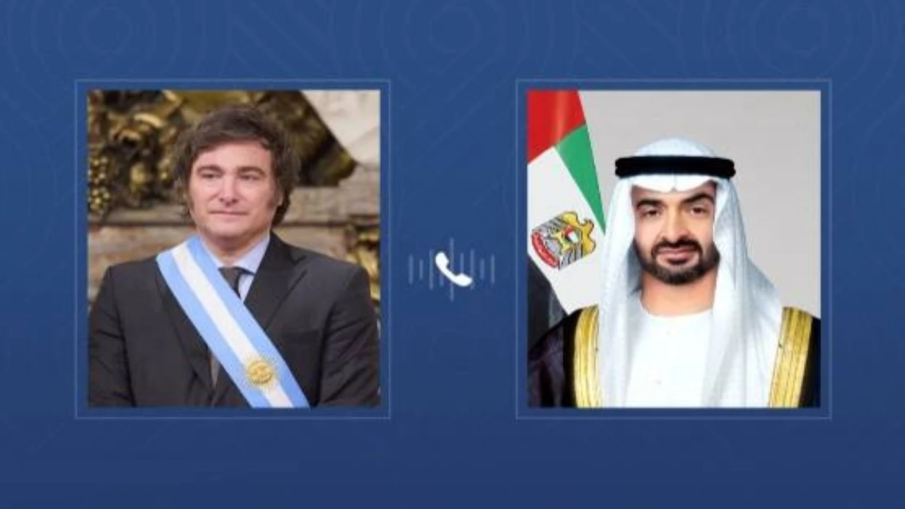 رئيس الدولة يبحث مع رئيس الأرجنتين مستجدات الأوضاع والتطورات في المنطقة إقليمياً